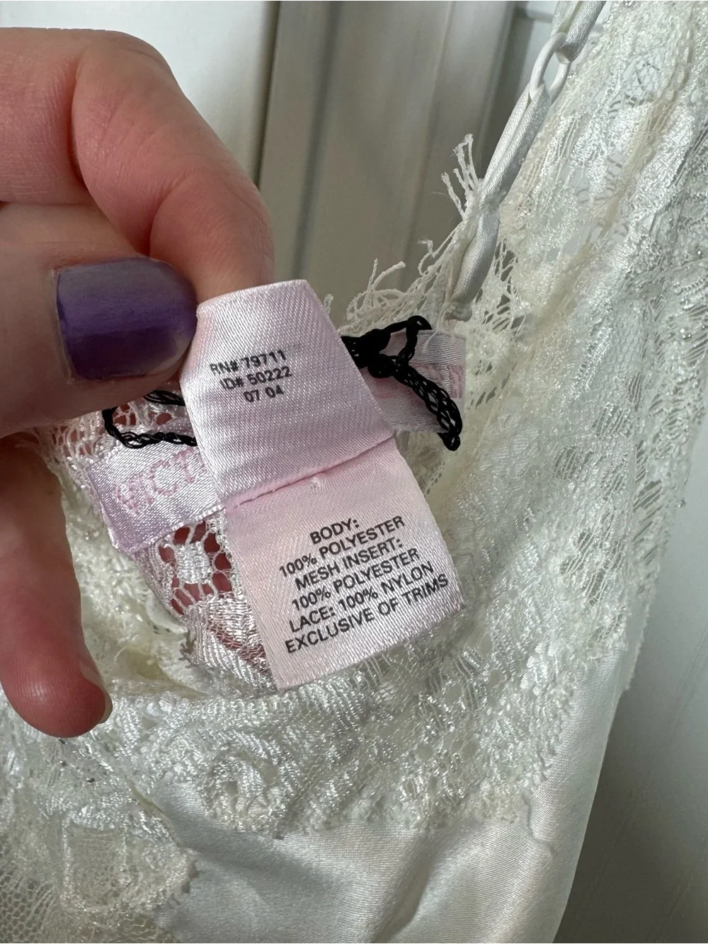 Victoria’s Secret Long Bridal Chantilly Lace Maxi Lace Dress size small 2004 - Picture 4 of 9